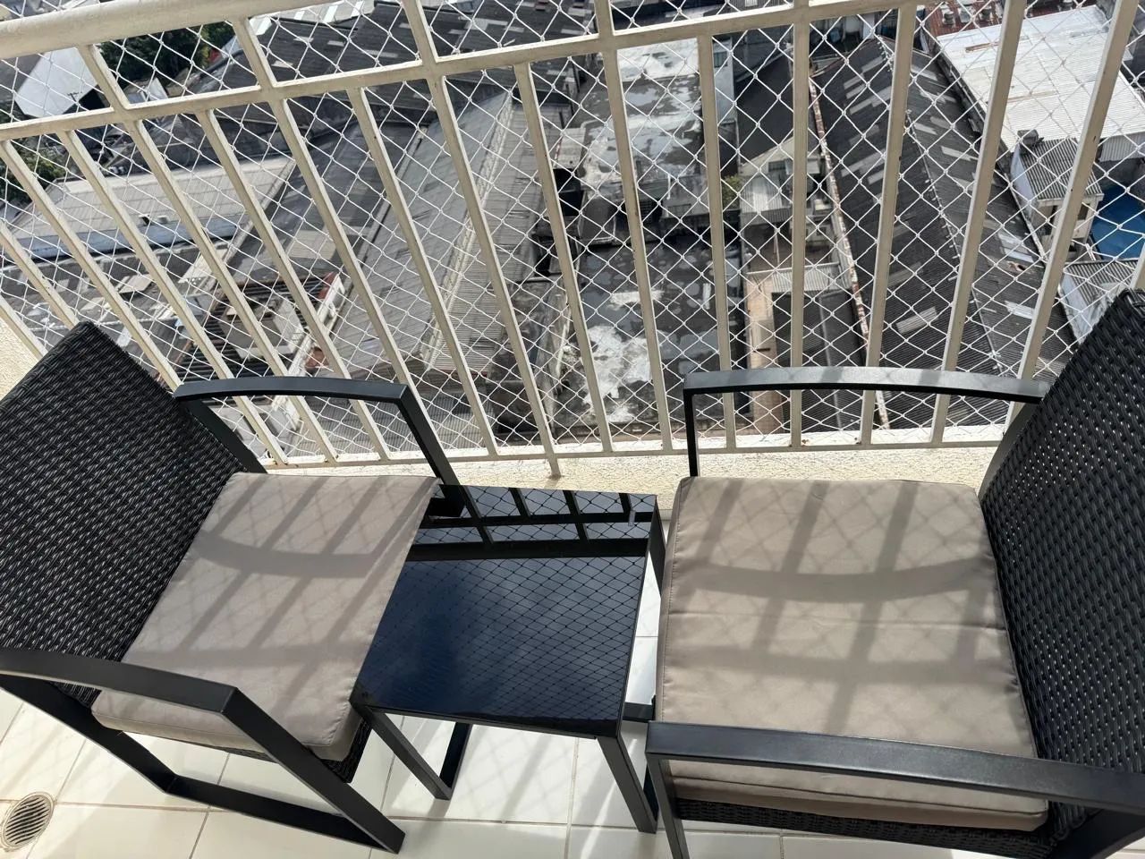 Conjunto Jardim E Varanda 2cadeiras Mesa De Vidro Vitoria