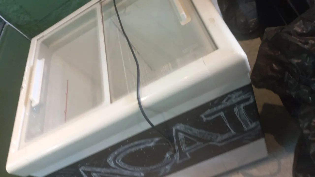 Freezer e carrinho para sorvetes e/ou açaí - Foto 2