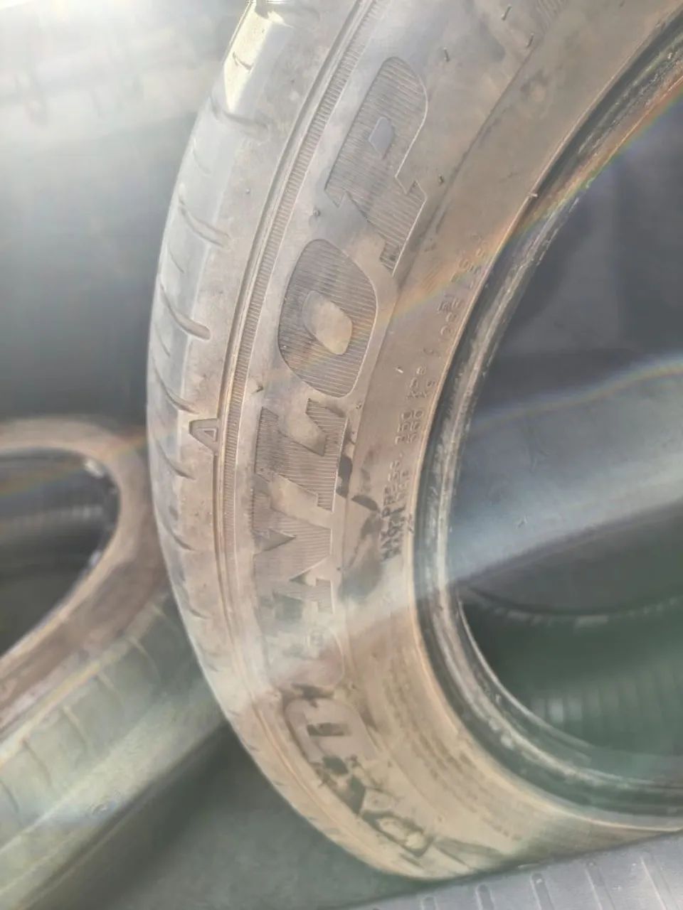 Pneus 195 65 R15 Dunlop usado - Foto 3