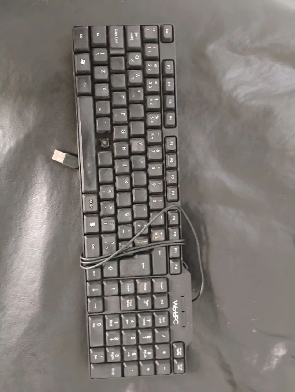 doação de teclados de computador