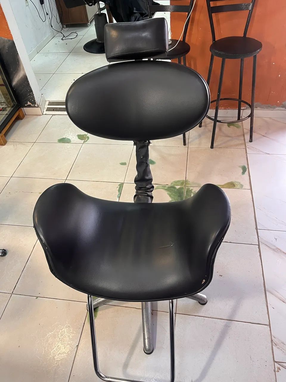 Cadeiras para salão/barbearia  - Foto 2
