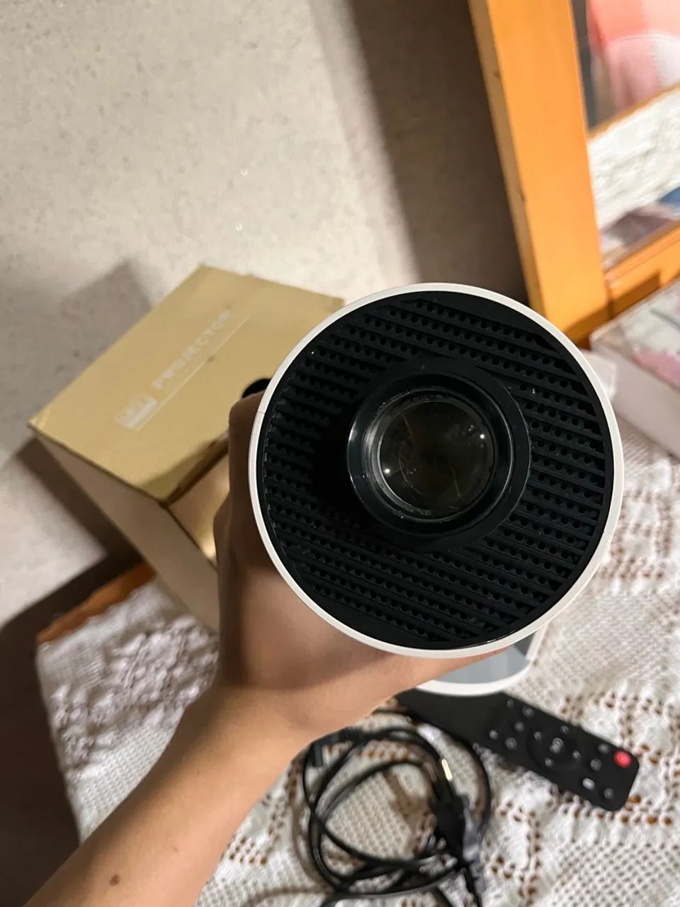 Projetor ultra hd branco - Foto 5