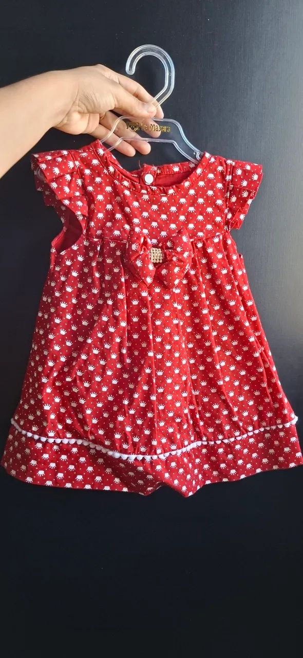 4 Vestidos para bebês 