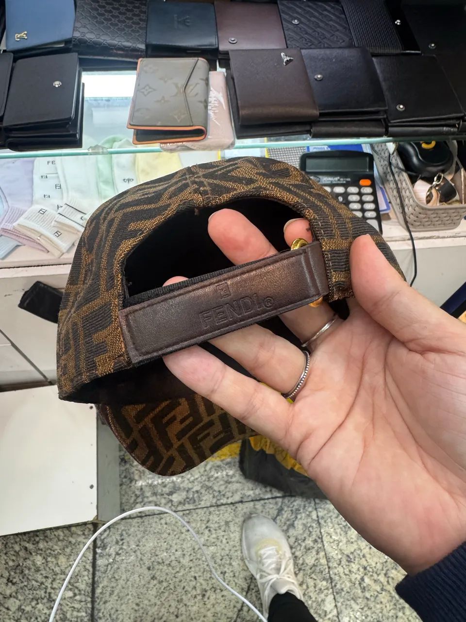 Boné estampado marrom fendi clássico italiano  - Foto 4
