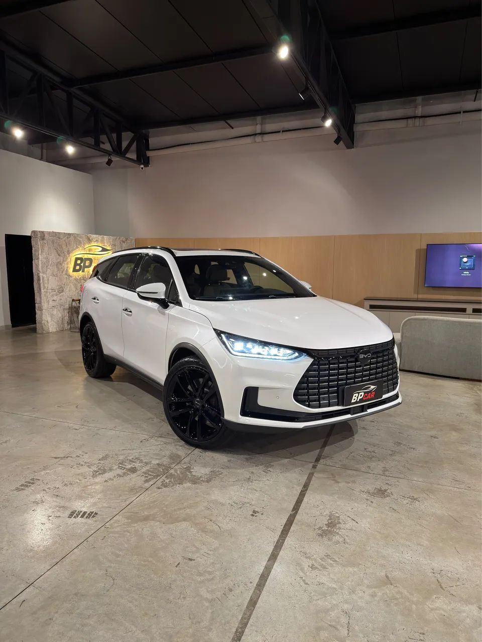 BYD Tan EV 4X4 (elétrico) 2023