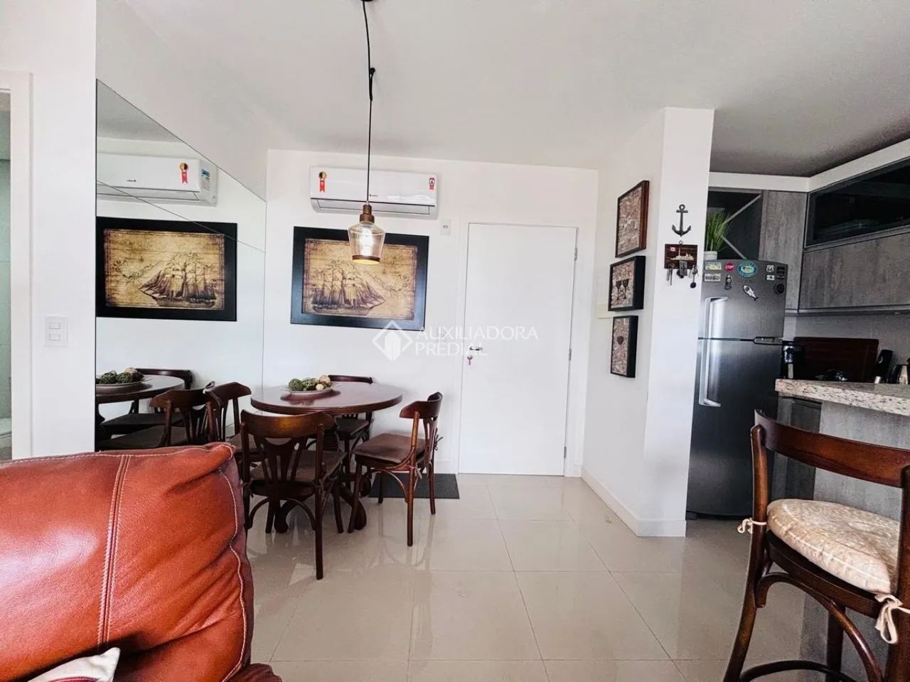 Apartamento mobiliado 2 quartos com suíte andar alto e vista mar Capoeiras - Foto 3