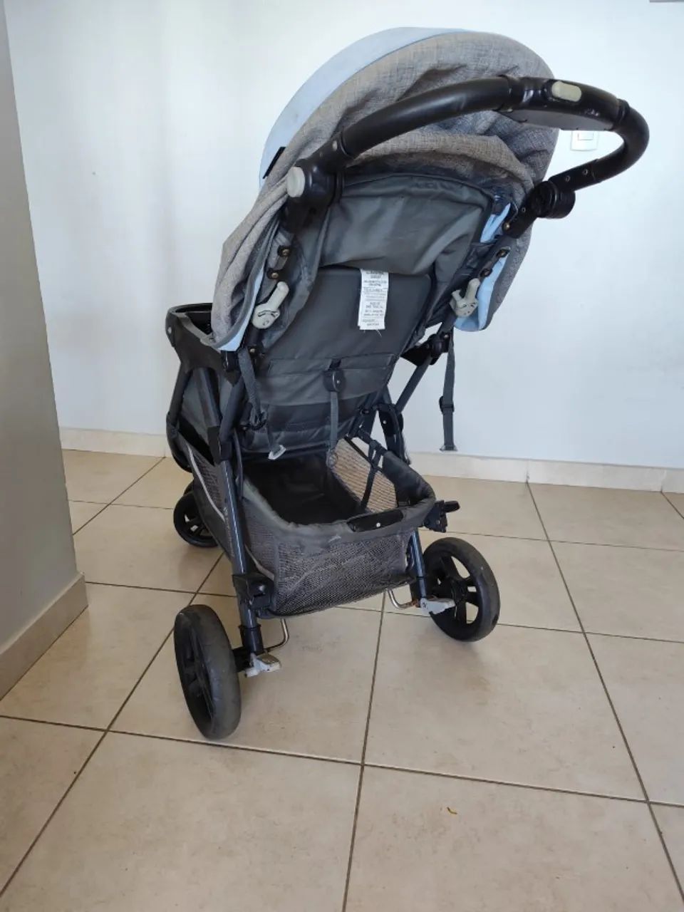 Carrinho de bebe Babytrend Skyline (importado) - Foto 4