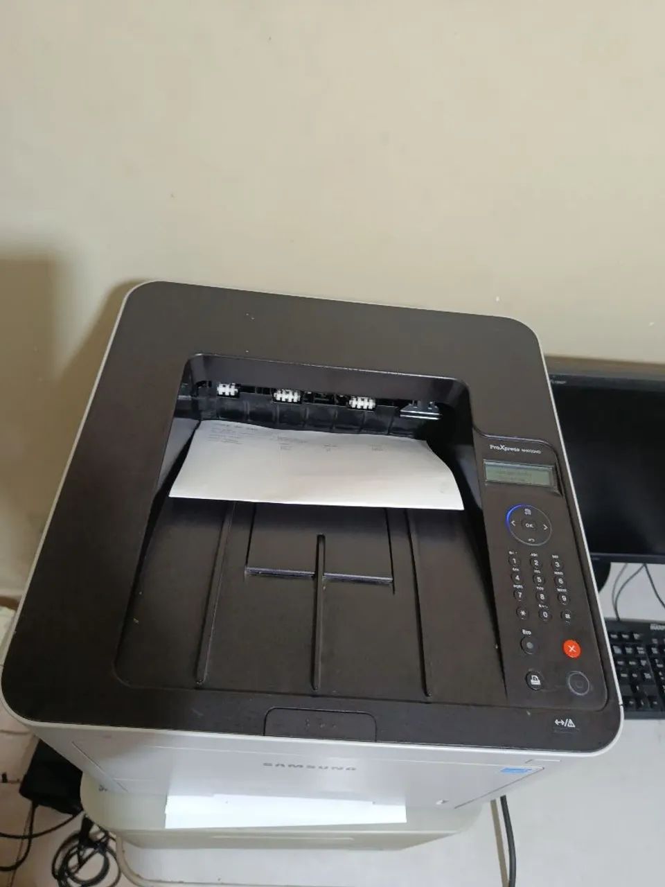Impressora Samsung proexpess m4070 bem conservada com toner  - Foto 2