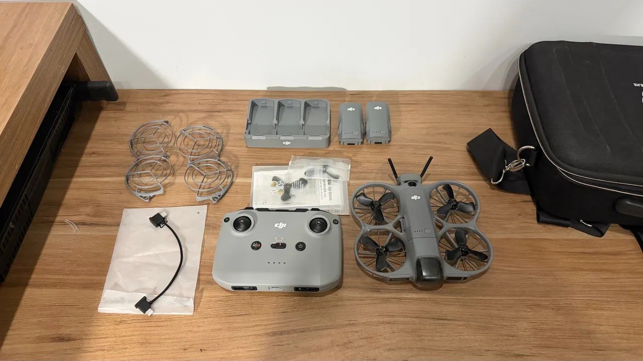 DJI NEO 2 - Kit Fly More - Bolsa Rígida  - Foto 2
