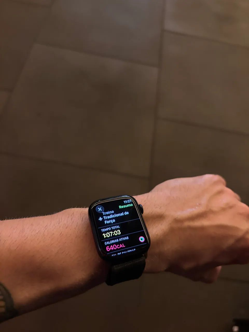 Apple Watch Series 9 45mm - Pulseira Loop Original