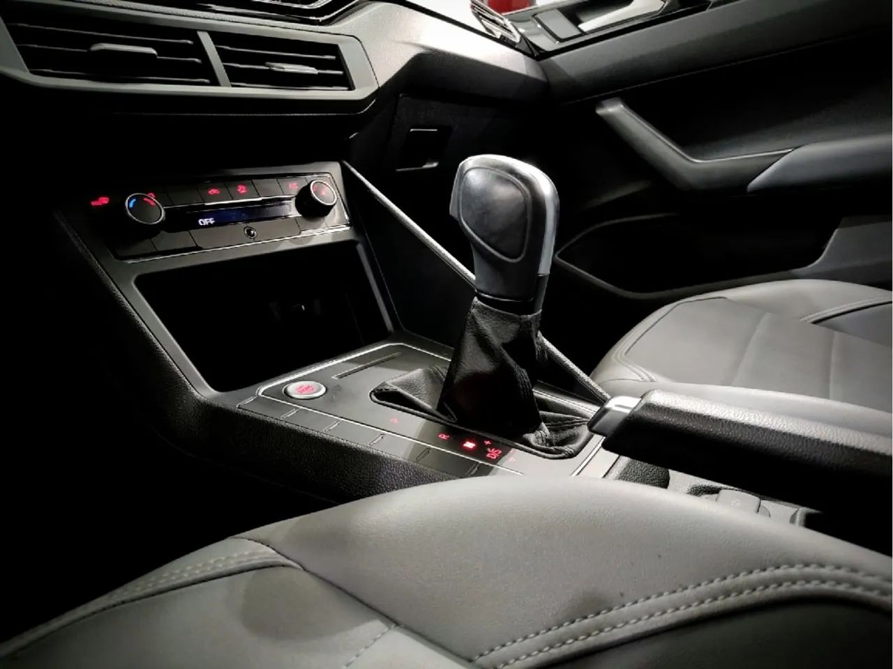 Volkswagen Nivus Highline 1.0 200 TSI Flex AUT 2021 - Foto 12