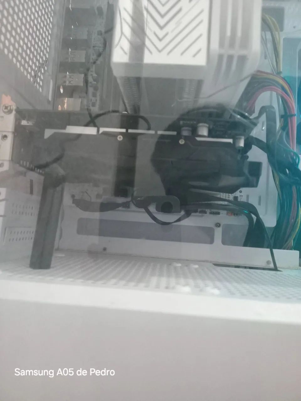PLACA DE VIDEO GTX 550TI 4GB - Foto 3