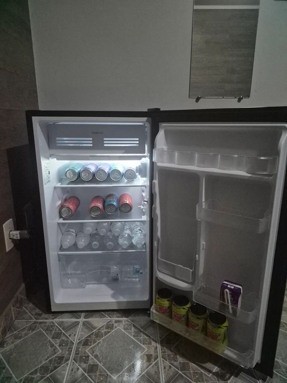 Vendo frigobar
