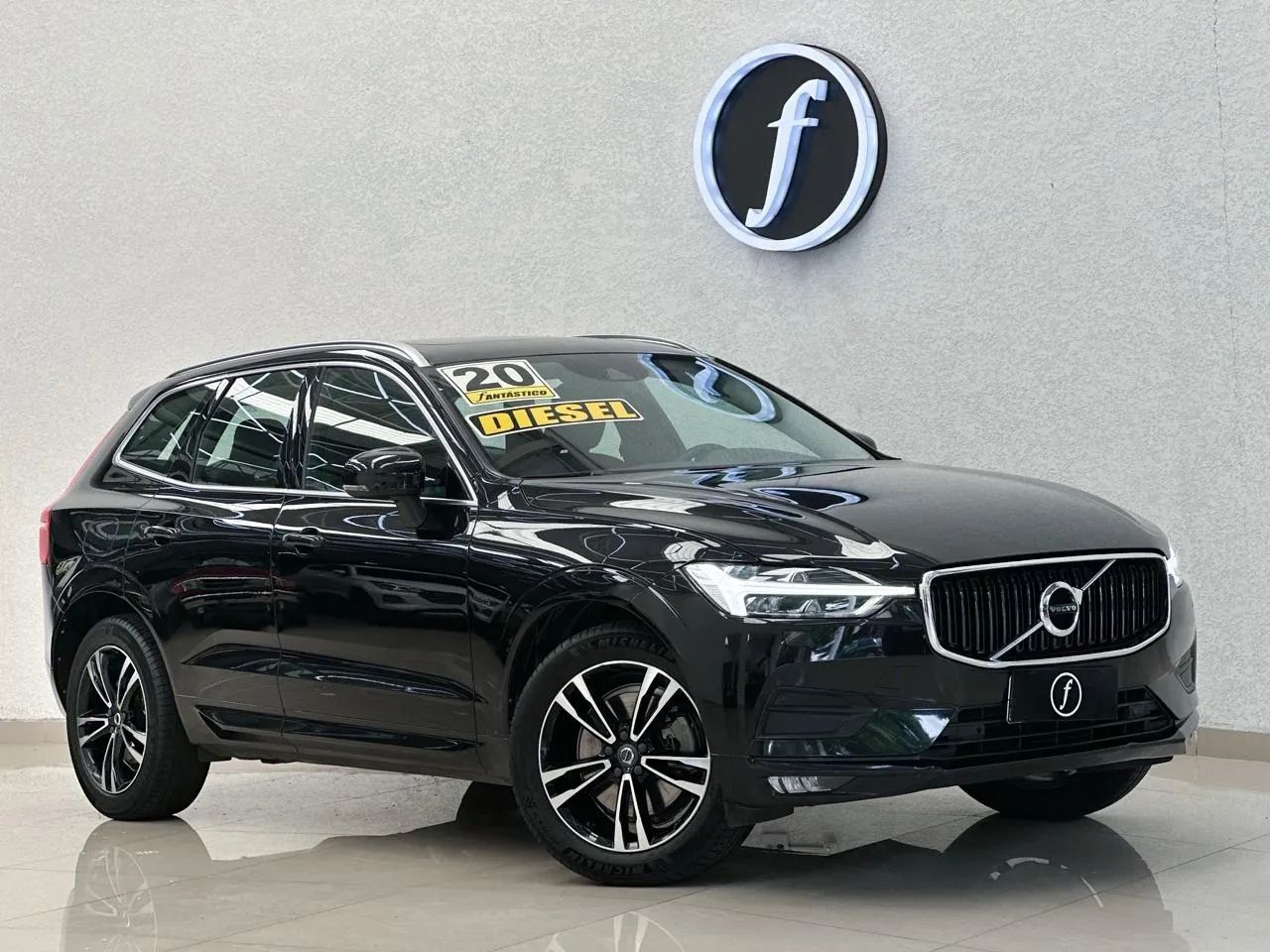 Volvo Xc60 XC 60 D-5 MOMENTUM 2.0 AWD Diesel 5p 2020