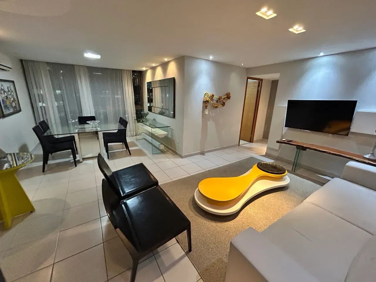 Apt Mobiliado 2qts ste Master 2Vagas 105m2 Cond Evolution - Foto 3
