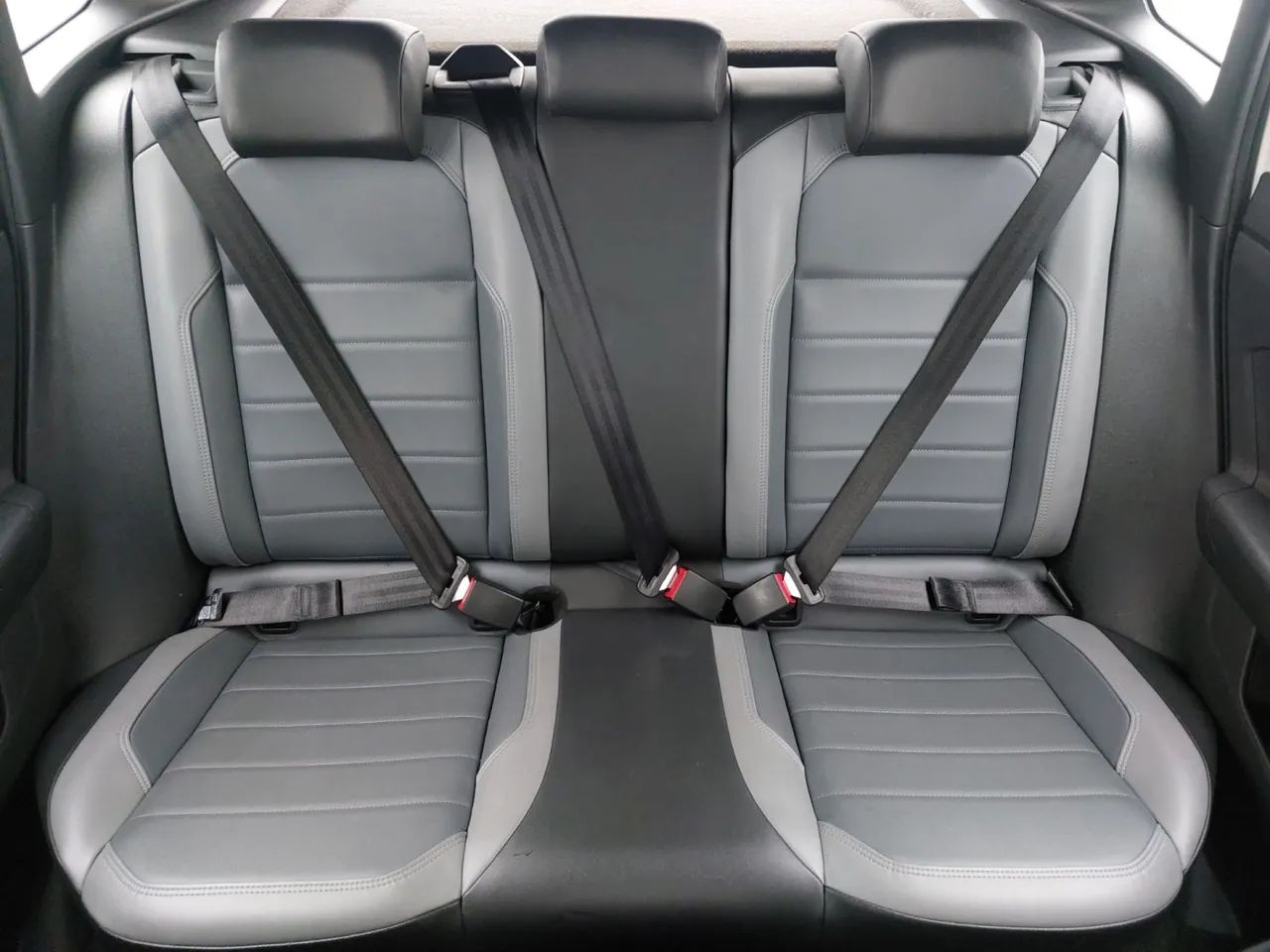 Volkswagen Nivus Highline 1.0 200 TSI Flex Aut., foto 18 de 18