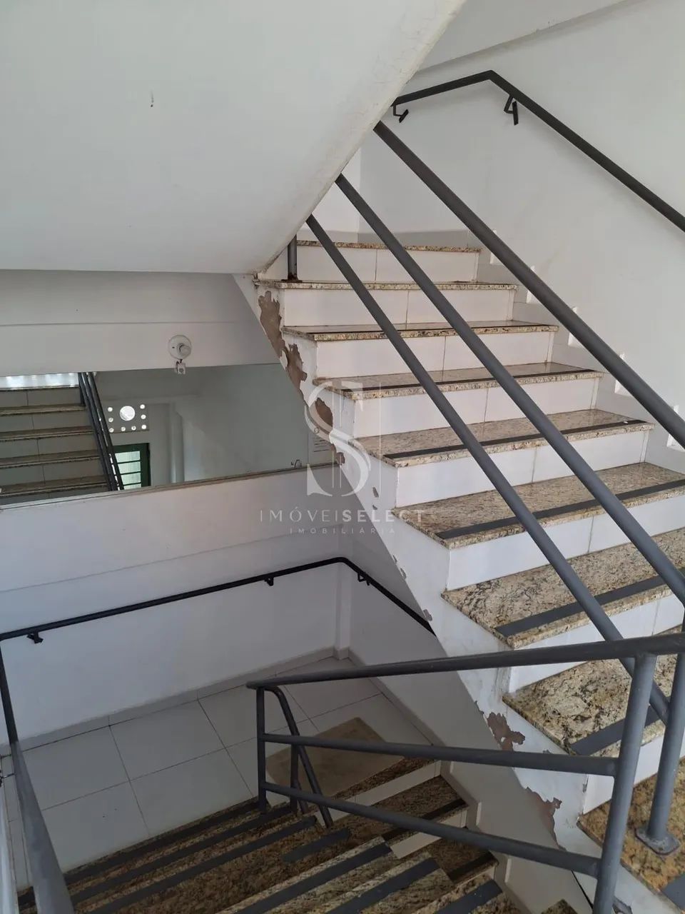 Prédio comercial e residencial à venda em Bela Vista, com 14 kitnets e 4 salão comercial c - Foto 3