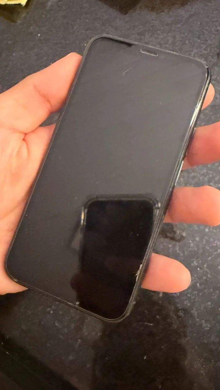 Vendo IPhone 11 Pro 128gb Preto - Foto 3