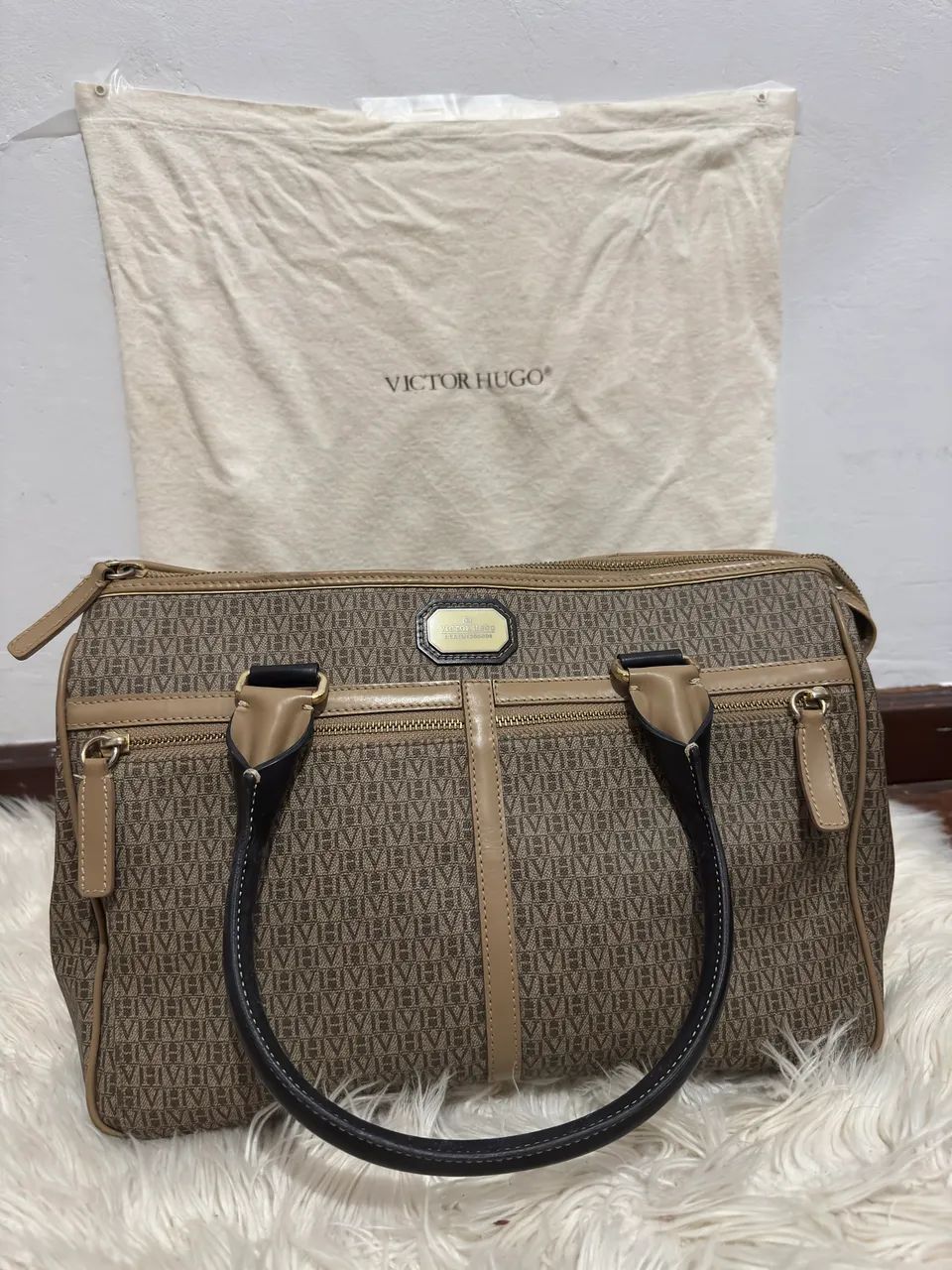 Bolsa Victor Hugo Bege