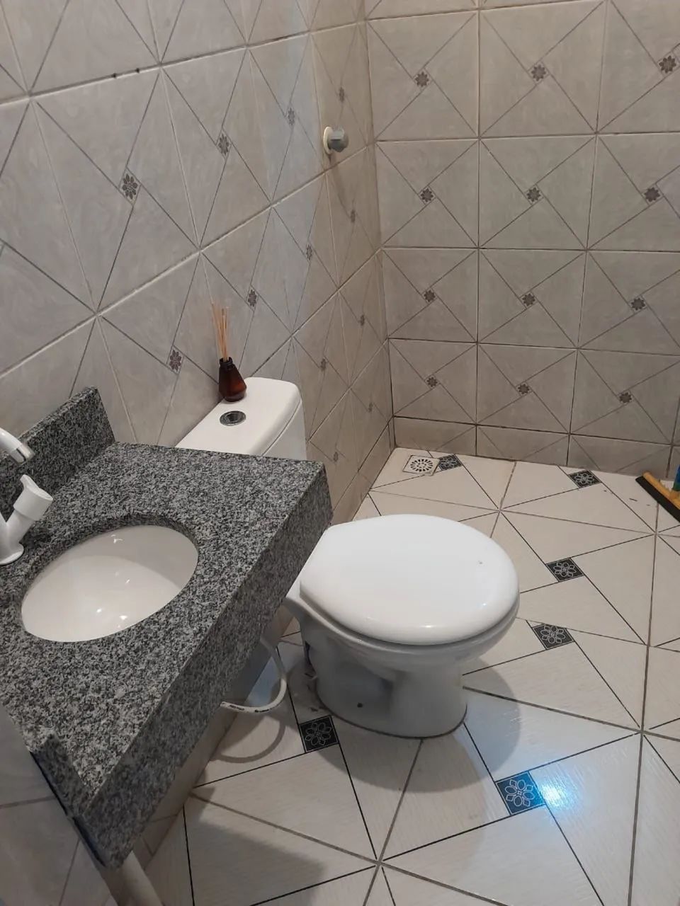 Kitnet para aluguel no centro de Salinópolis PA. - Foto 2
