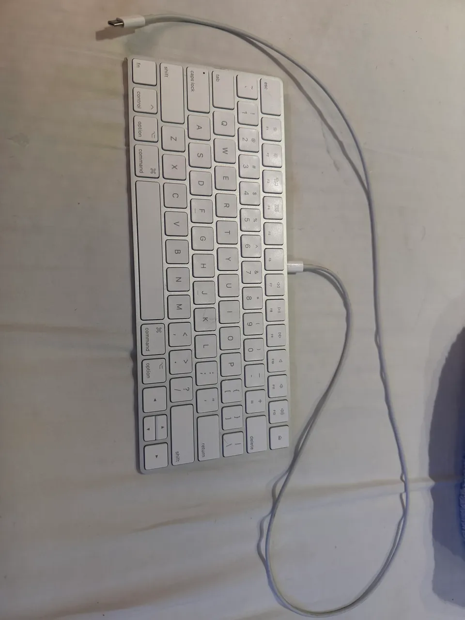 Magic Keyboard Modelo A2261 Original Apple - Periféricos e
