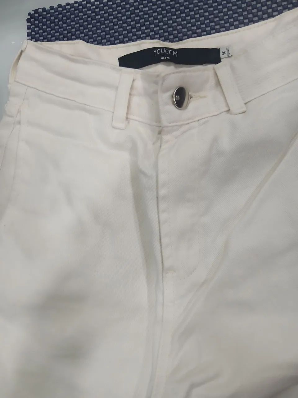 Roupas semi novas 