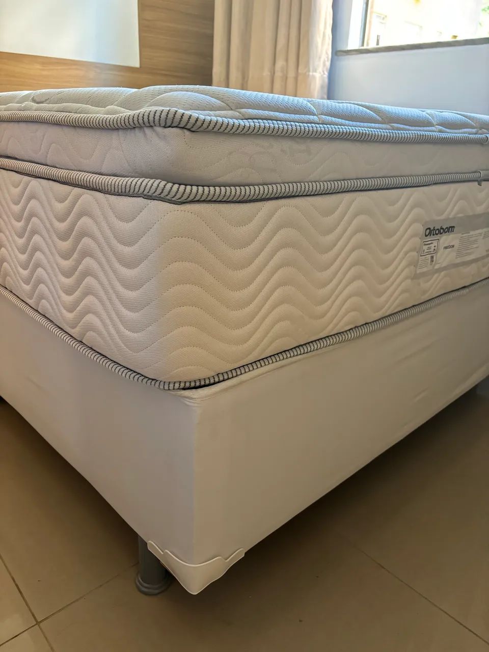 Coma box com colchão