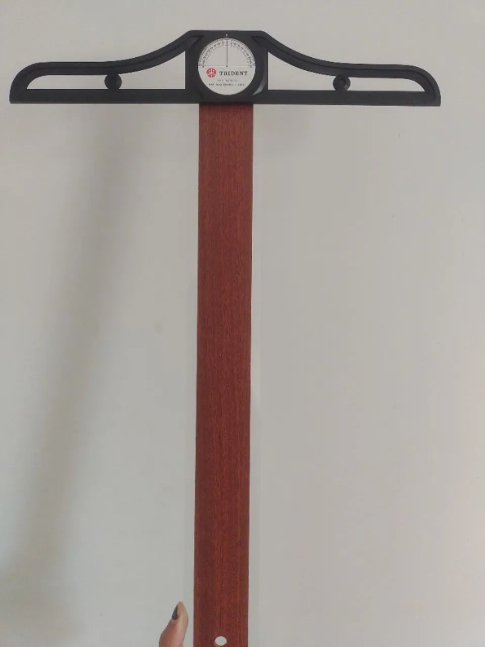 Régua T Trident 5808 com Bordas de Acrílico e Cabeçote Móvel com Transferidor 80 cm - Foto 2