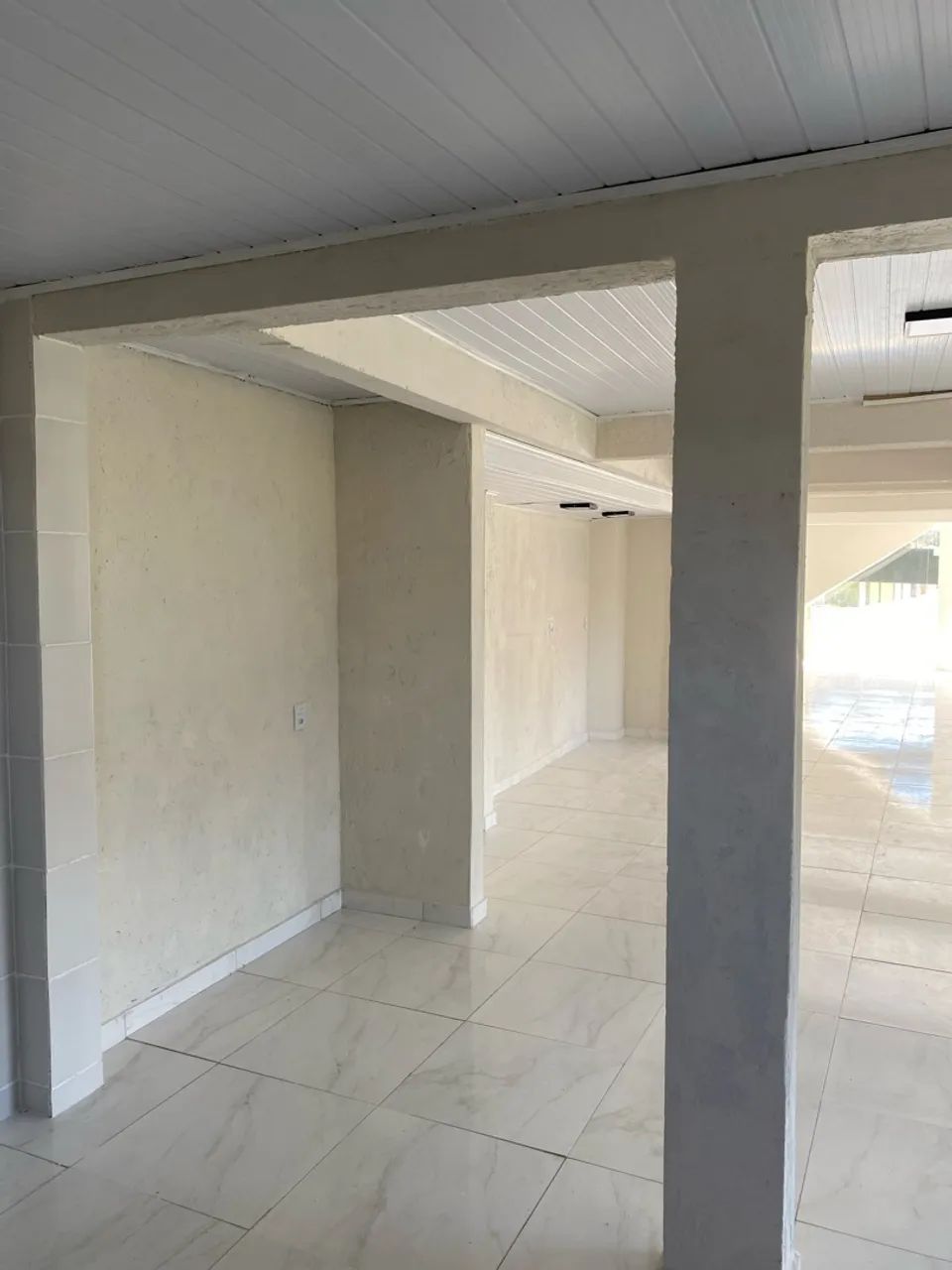 160m2 Sala Comercial Barra da Lagoa - Foto 2