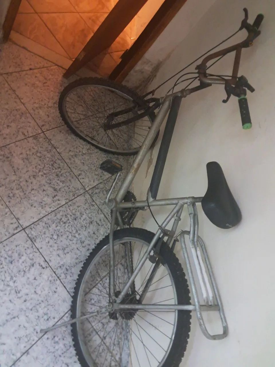 Vendo bicicleta, tudo ok - Foto 2