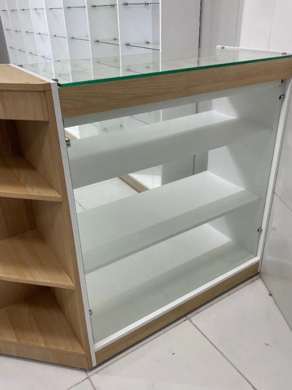 Fabricamos moveis para farmacia - Foto 2
