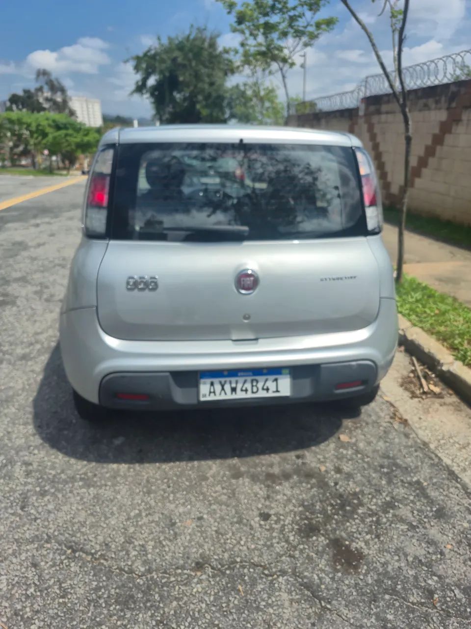 Fiat Uno Attractive 1.0 Flex 6V 5P 2017 - Foto 2