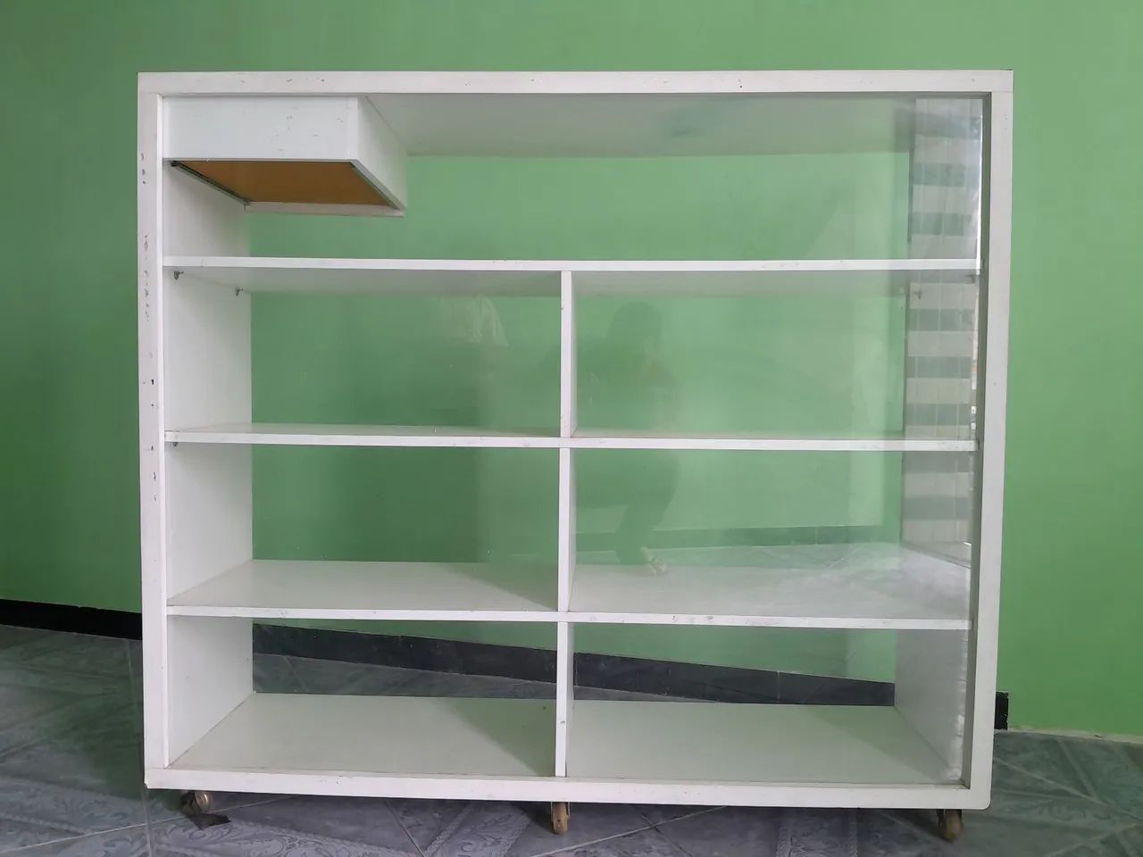 Balcao vitrine de atendimento 