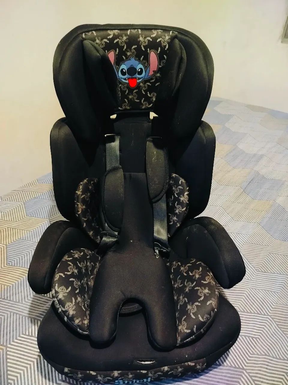 Cadeirinha de carro infantil STITCH 