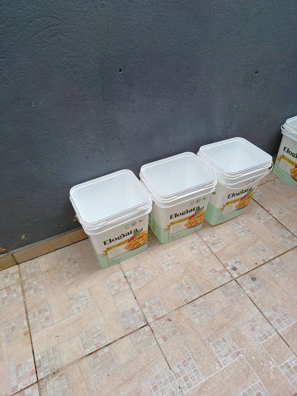 Baldes semi novos  - Foto 5