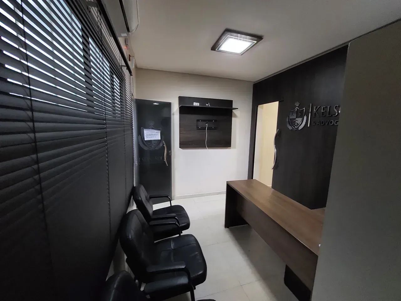 ALUGO ANDAR COMERCIAL - CONSTANTINO NERY - 70 M² COM 2 VAGAS - Foto 3