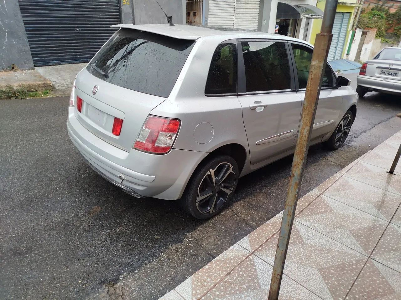 Fiat Stilo Dualogic 1.8 Sporting Flex 8V 5P 2010 - Foto 3