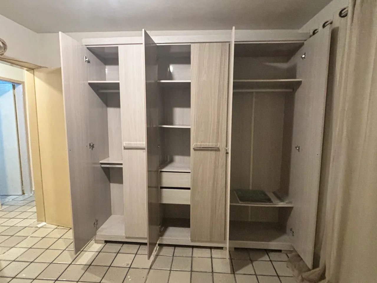 Guarda roupa casal  - Foto 2