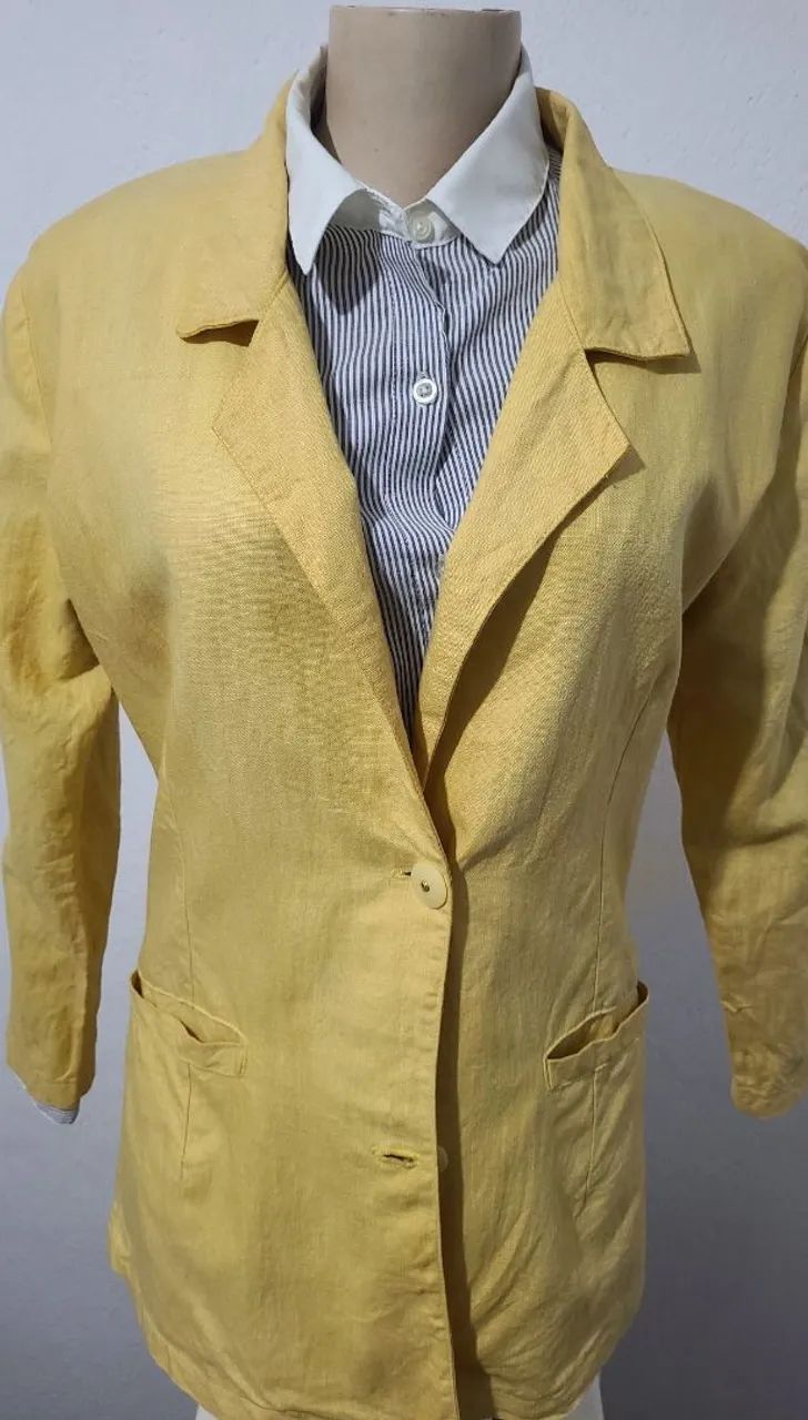 Blazer Slim Amarelo feminino tamanho G, bonito, elegante, confortável, design moderno.  - Foto 5