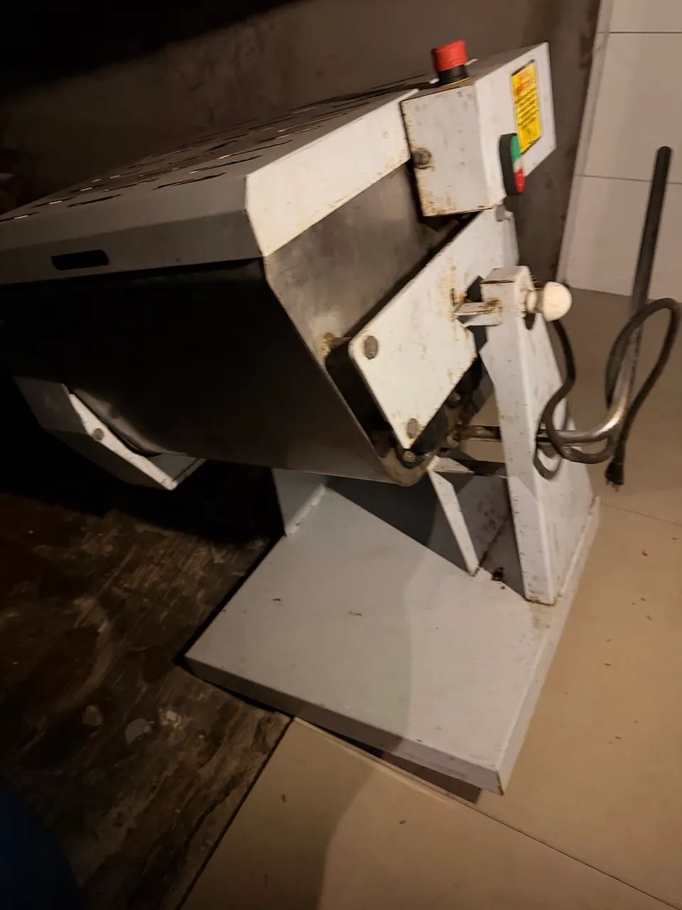 Amassadeira para pizzaria 