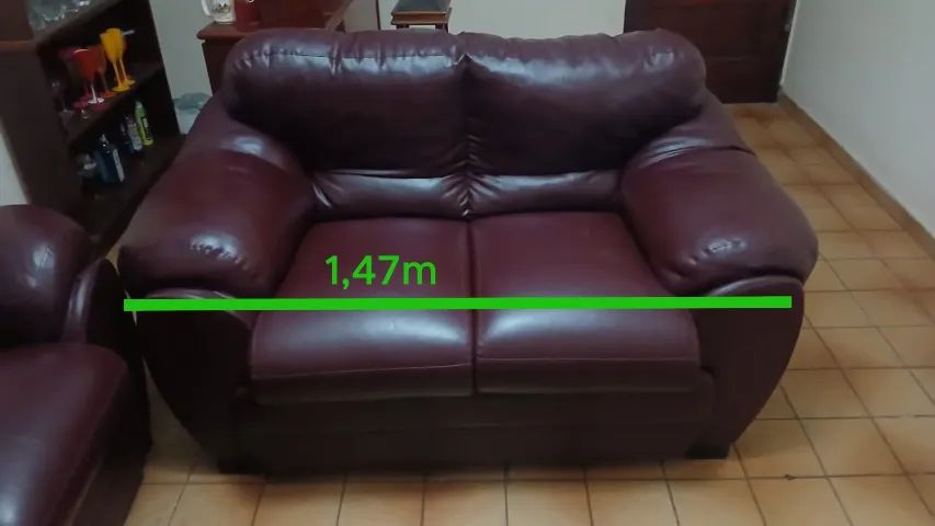 Sofá de courino marrom com 2 lugares - Foto 2