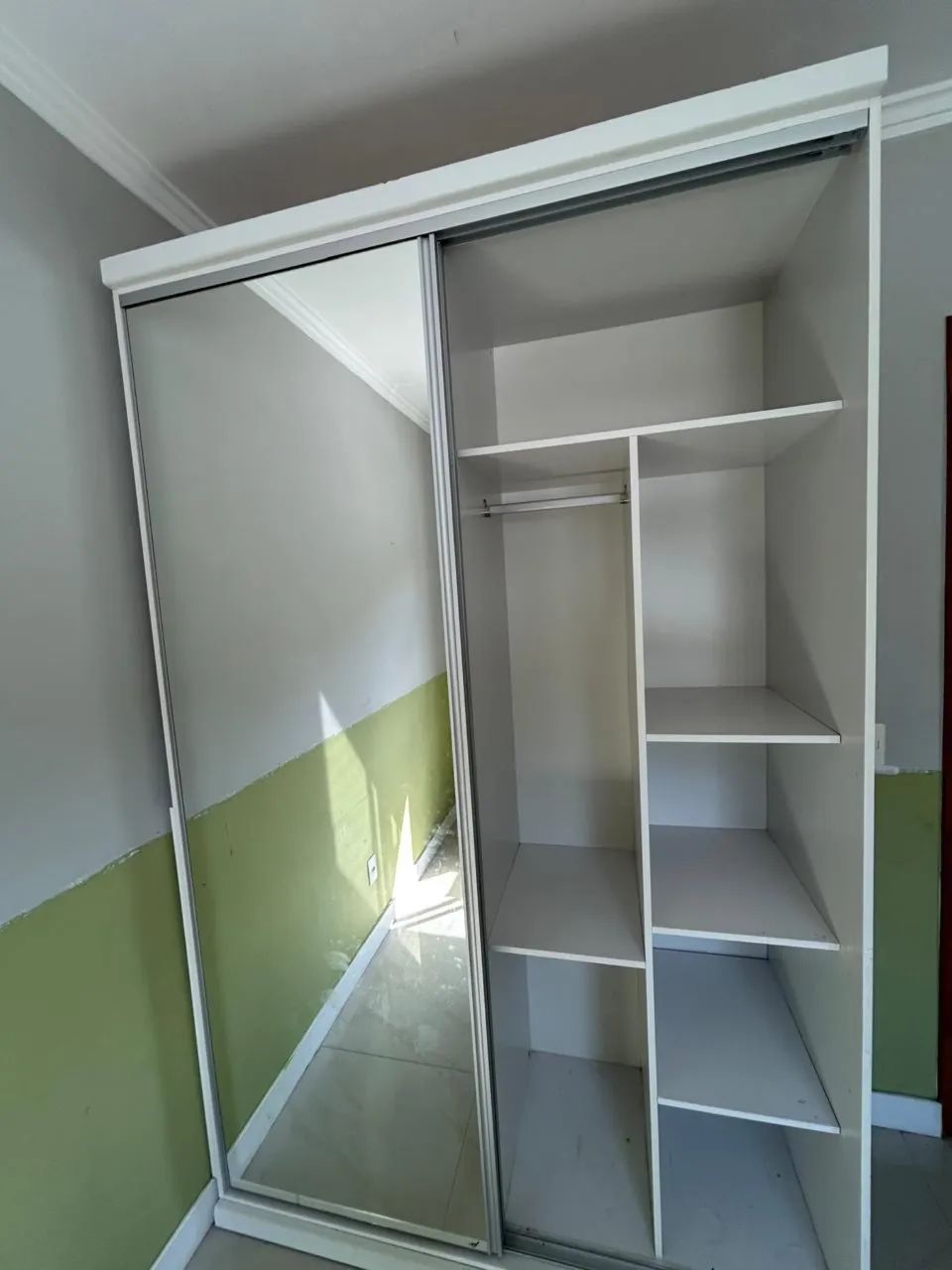Guarda roupa solteiro - Foto 2