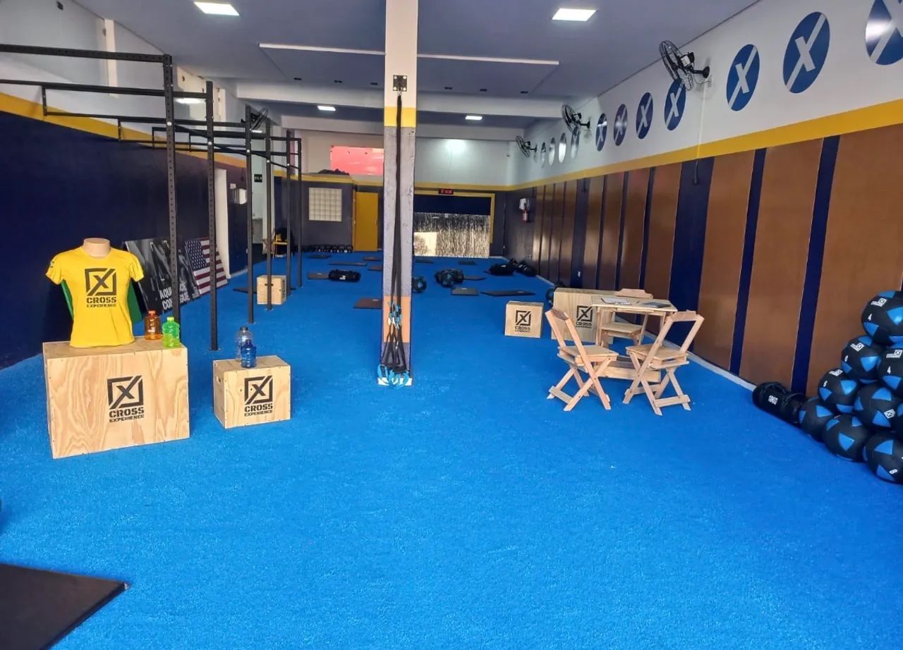 Cômodo comercial 220m2 Novo Mundo - Foto 5