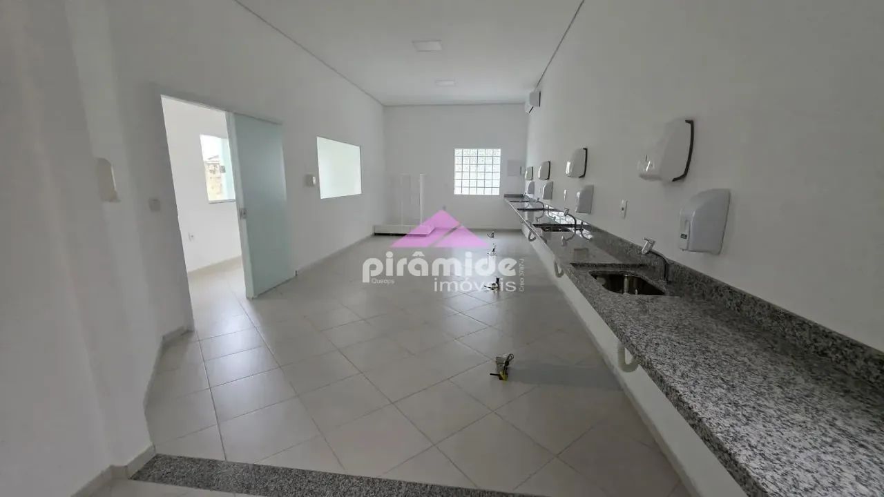 Imóvel Comercial para Venda ou Aluguel: 6 salas, 8 Vagas no Jardim Terras de São João em J - Foto 2