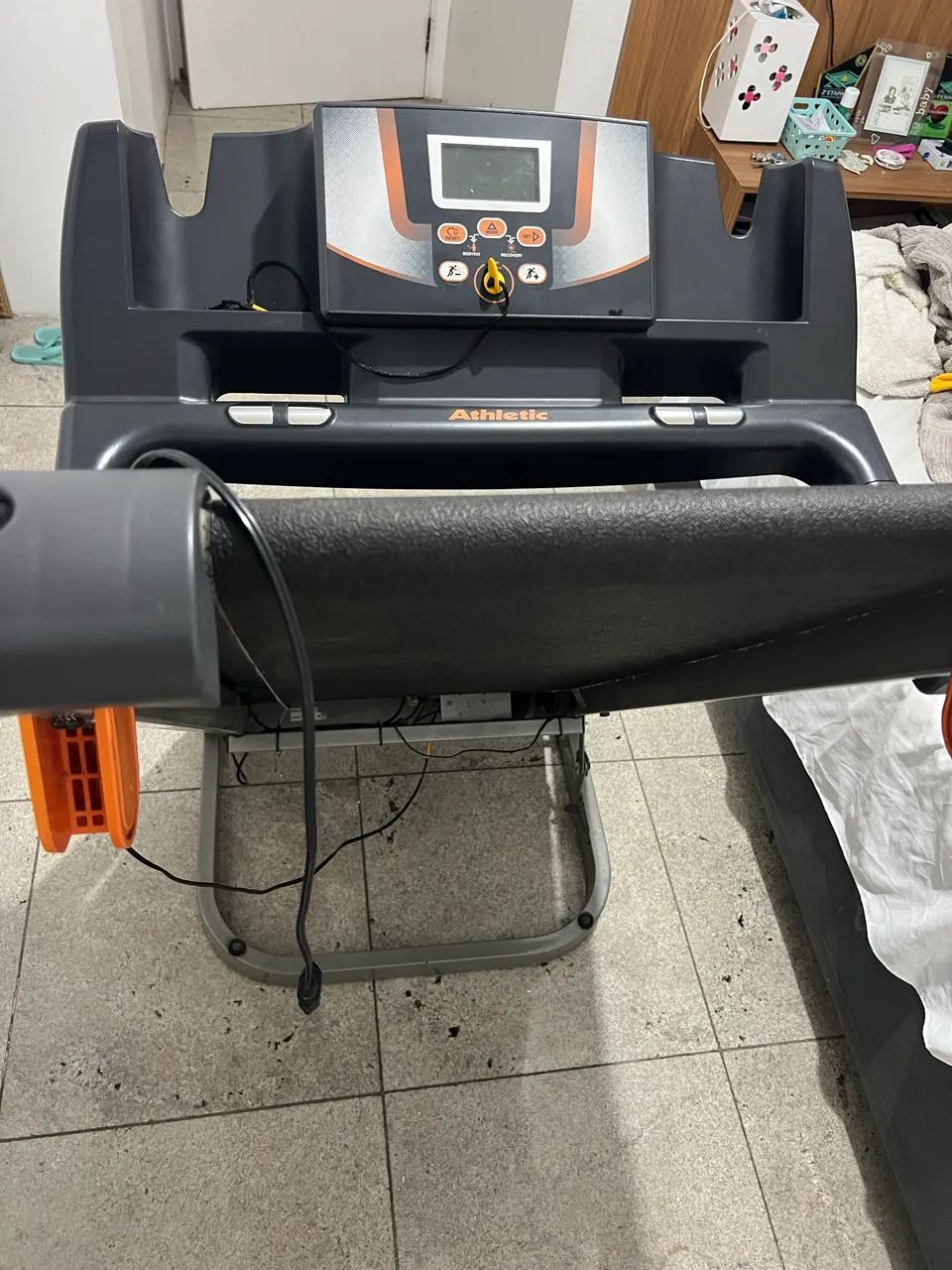 VENDO ESTEIRA 120kg