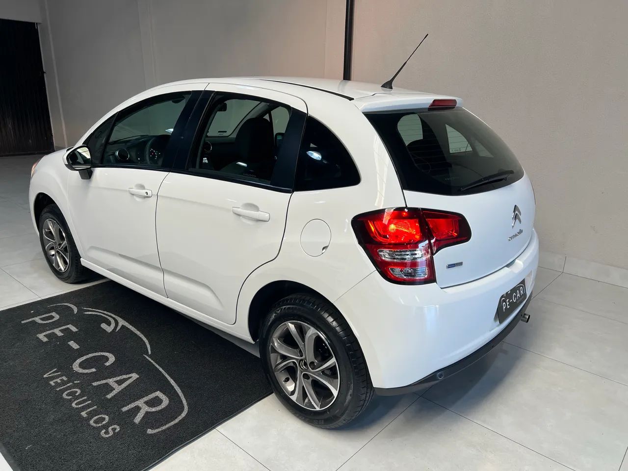 Citroen C3 Tendance Pure Tech 1.2 Flex 12V Mec. 2017 - Foto 3