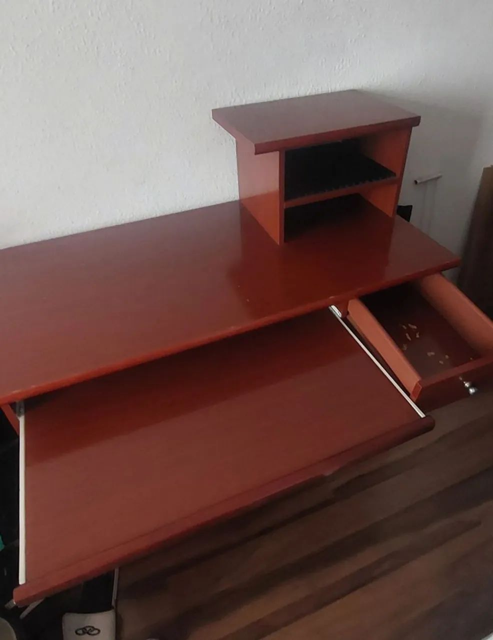 Mesa de escritório de madeira usada - Foto 5
