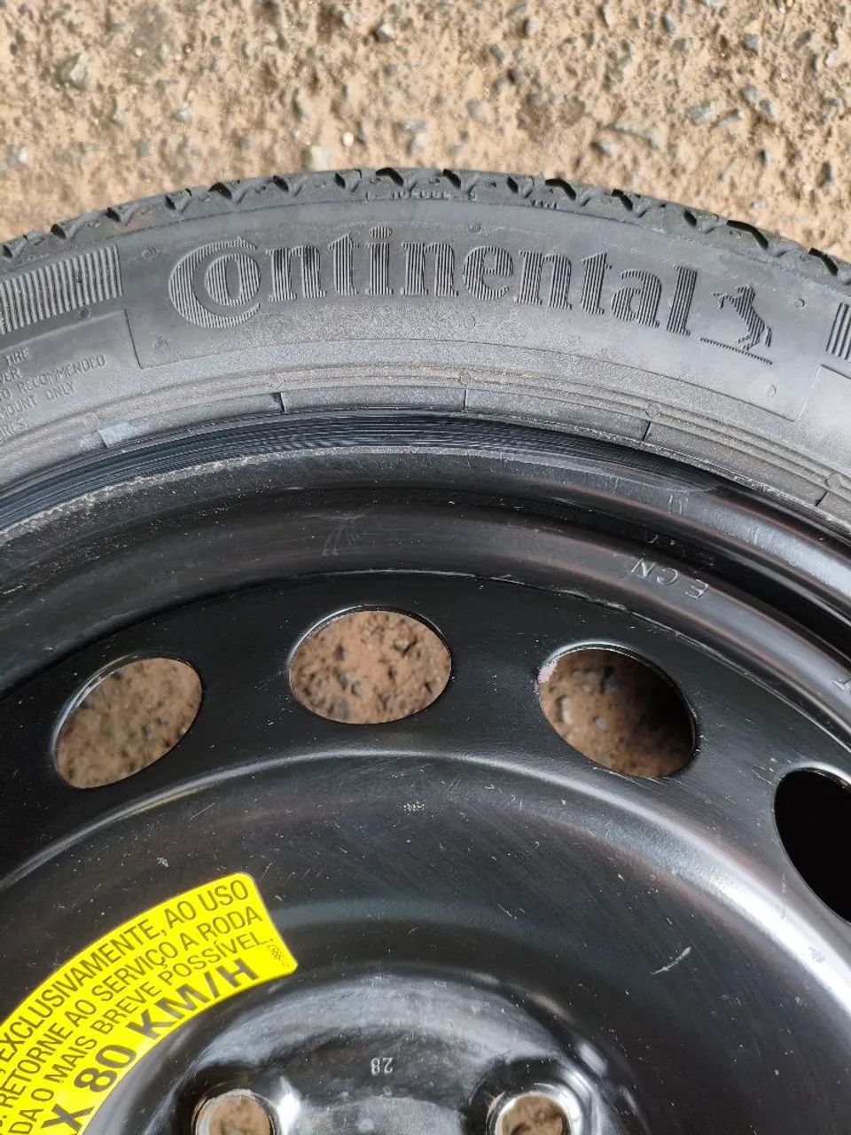 Pneu stepe linguiça Chevrolet  - Foto 2