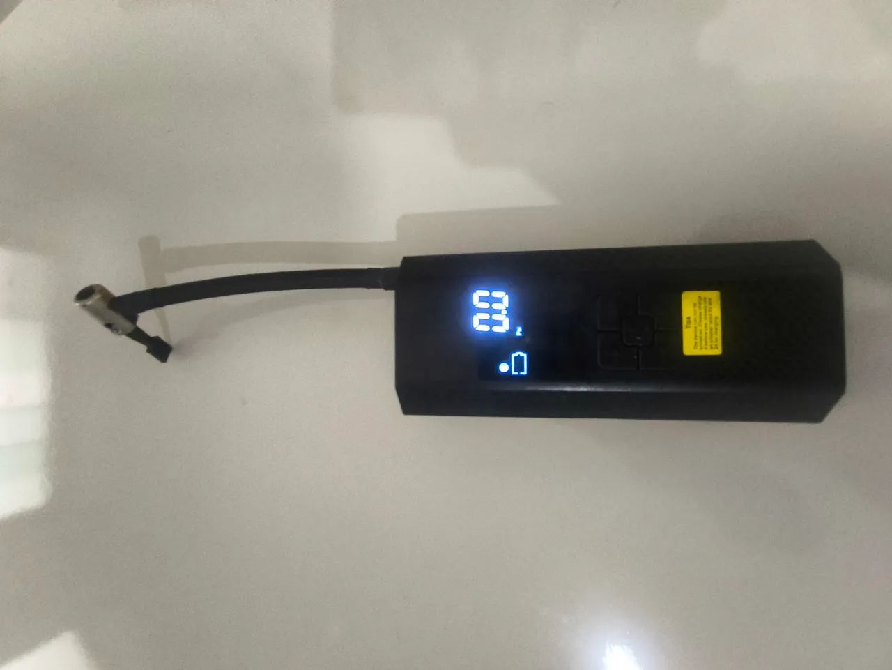 COMPRESSOR DE AR PORTÁTIL 