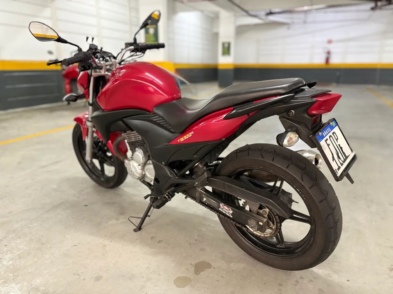 CB300 2010 - Foto 4